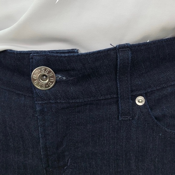 Guess Los Angeles Medium Rise Skinny Sarah Fit Jeans - Picture 5 of 12